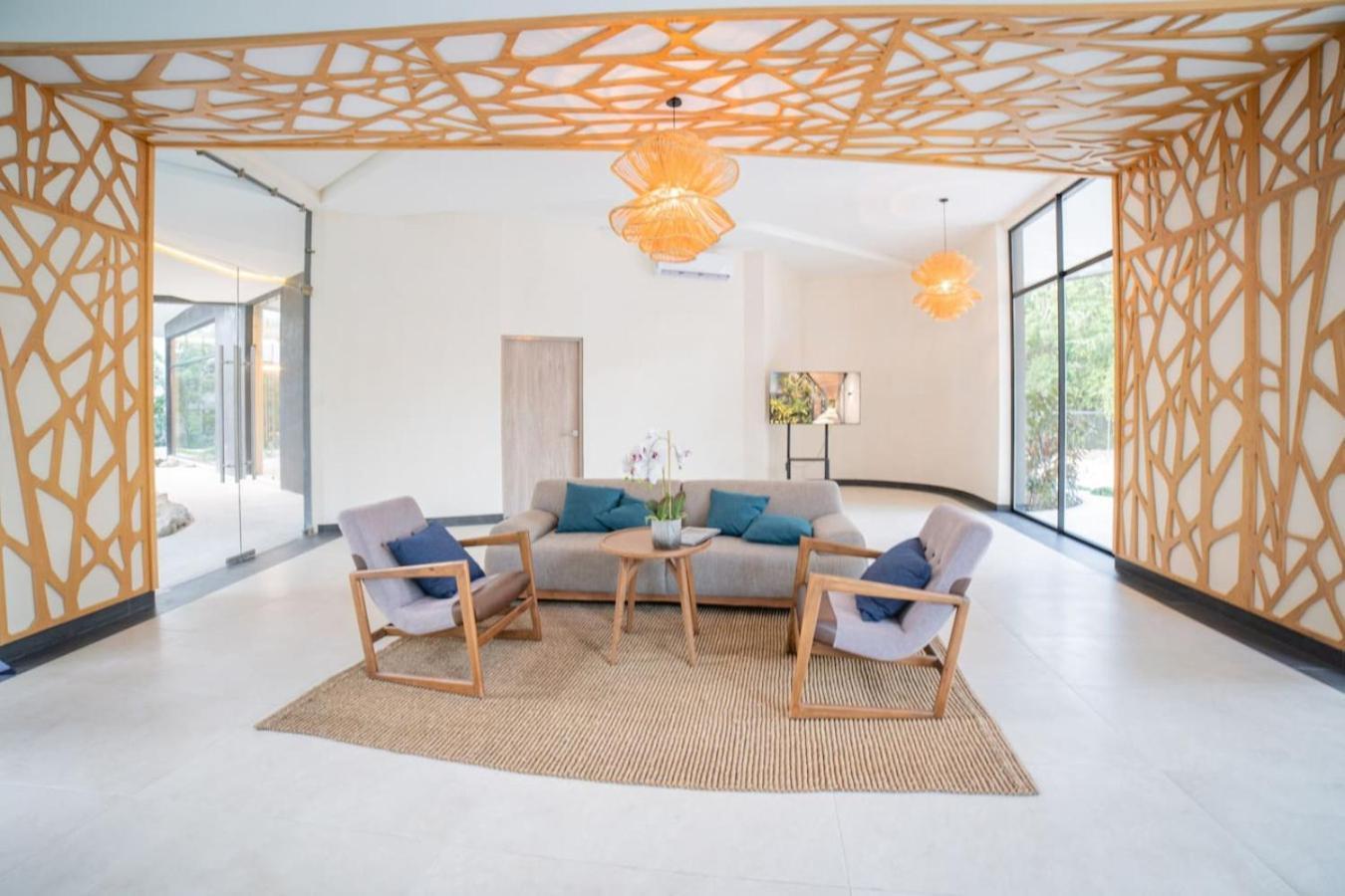 1 Bedroom Comfortable In Amira District Apartment